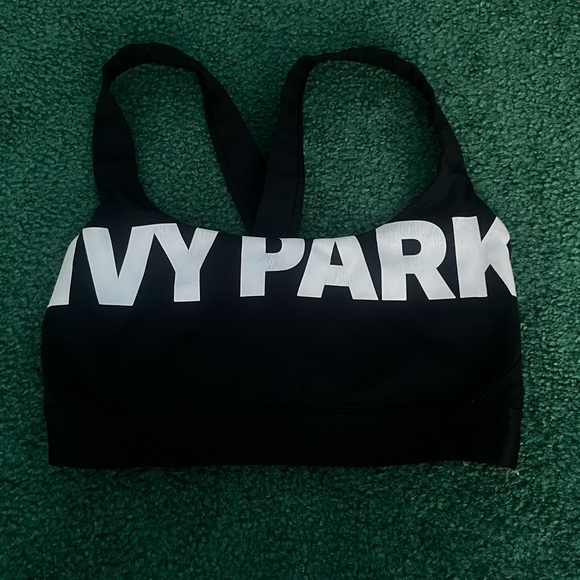 IVY PARK Black and White Sports Bra - Picture 1 of 2